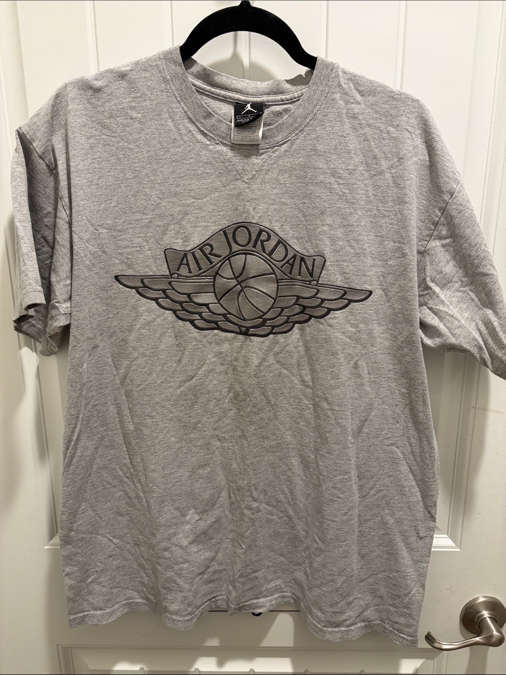 Jordan Brand Retro 1 Gray Short Sleeve Air Jordan 1 Wings Logo Tee size L